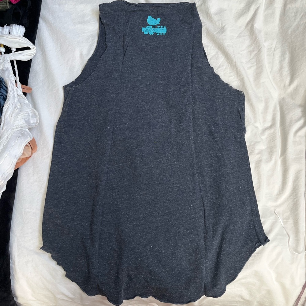 Tank top - Picture 2 of 3